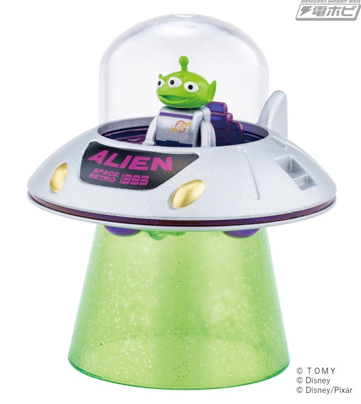 ディズニーキャラクターたちがUFOに乗車！レトロなデザインが可愛いUFO