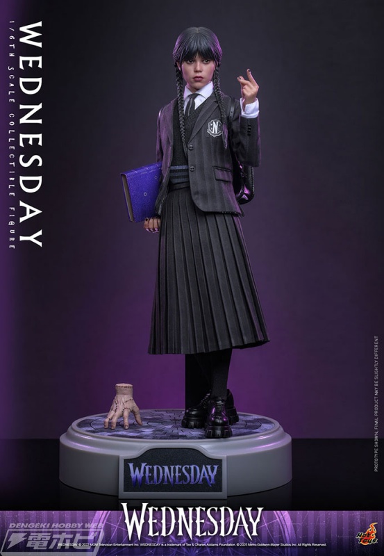 Netflixシリーズ『ウェンズデー』より、「ウェンズデー」が可動