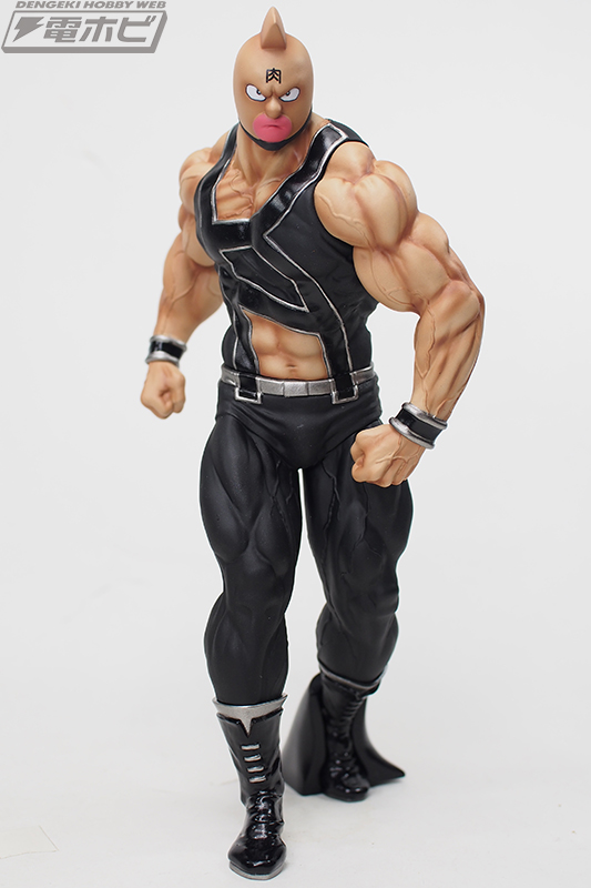 KINsuits_P3272147_BymYjDTcNf-