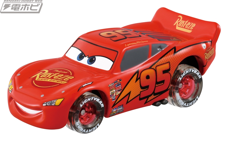 映画『カーズ』ライトニング・マックィーンのトミカが登場
