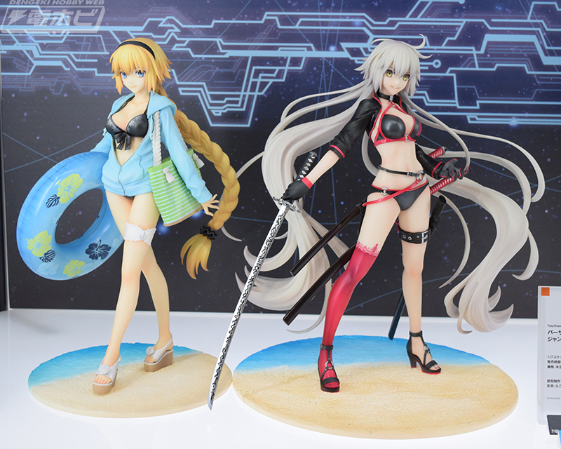 不敵な笑みを浮かべた表情がステキ！『Fate/Grand Order』水着姿で現界