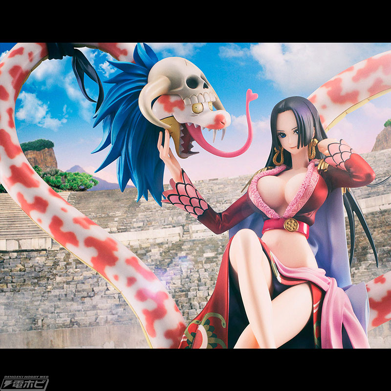 圧倒的な美しさ、豊満ボディにメロメロ！『ワンピース』ハンコックの