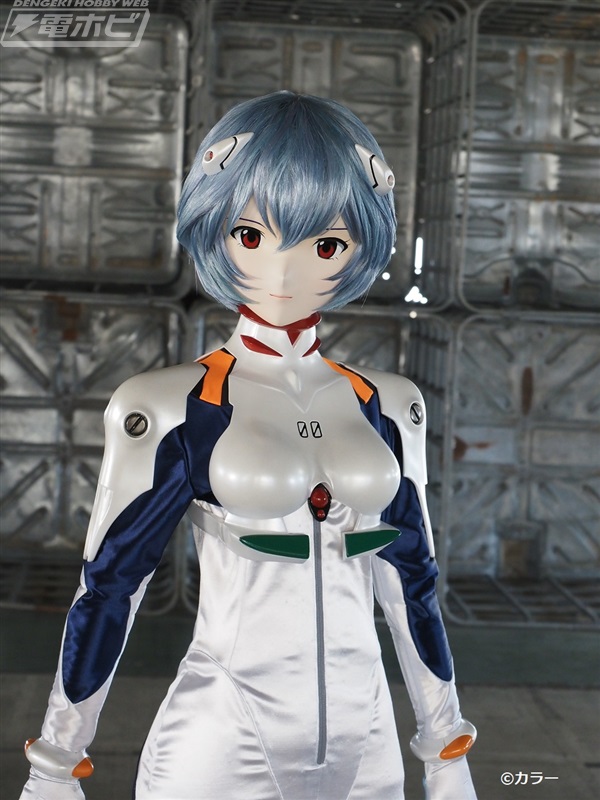 お値段198万円!!『エヴァンゲリオン』プラグスーツ姿の綾波レイの可動