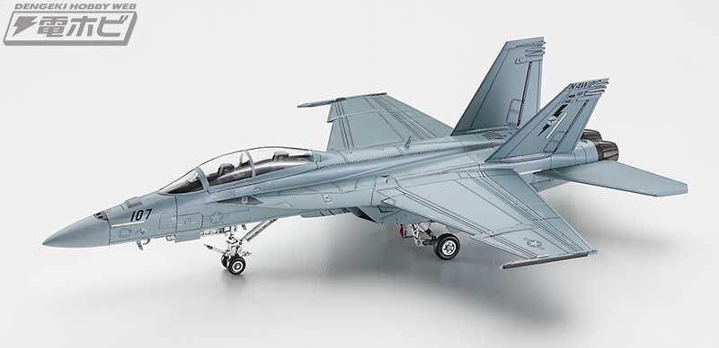 トップガンが駆る「F/A-18F スーパー ホーネット」をハセガワが1/72