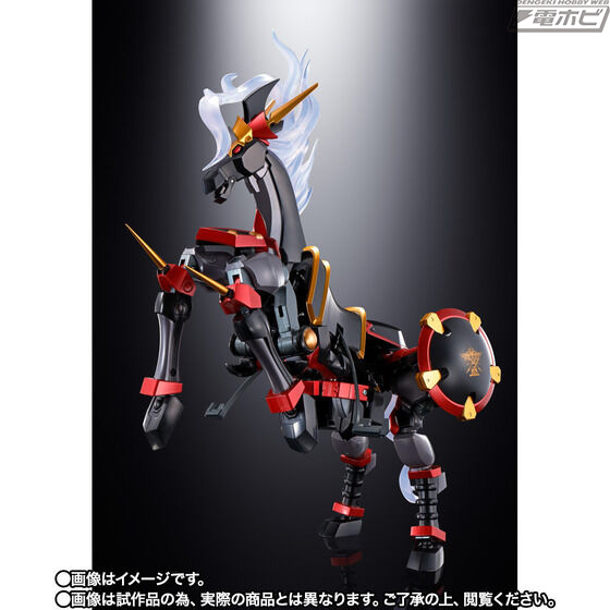 変形合体機構はそのままに可動範囲の拡大など遊びの幅が大幅にアップ