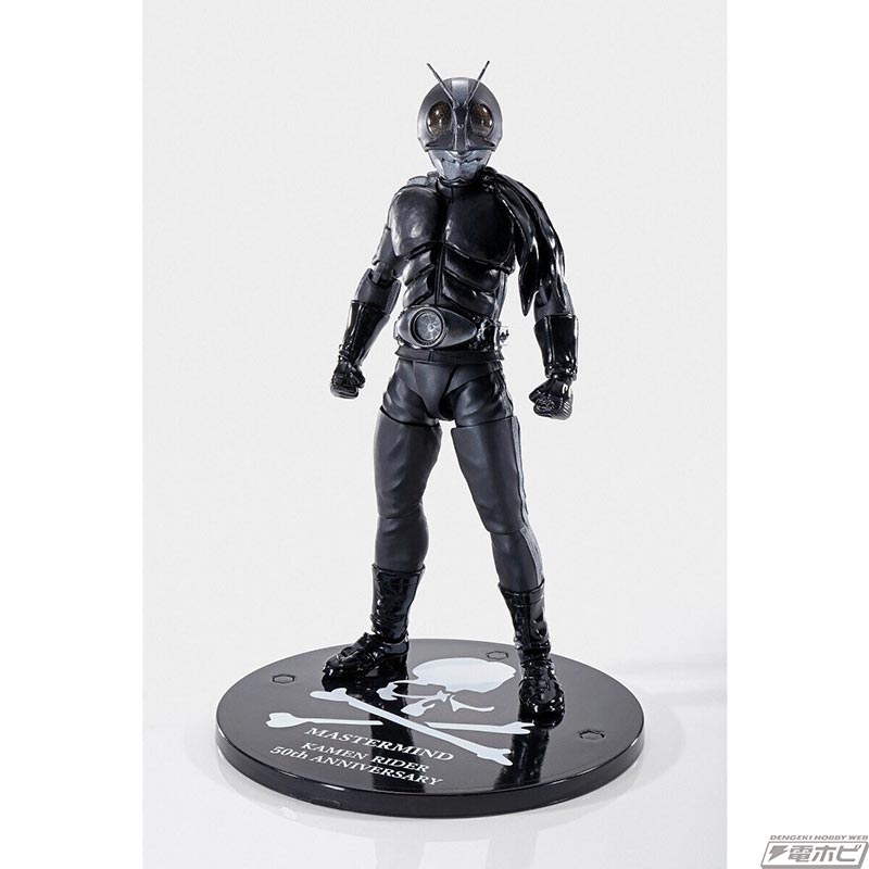 黒」で全身のカラーリングを再構築した「S.H.Figuarts（真骨彫製法