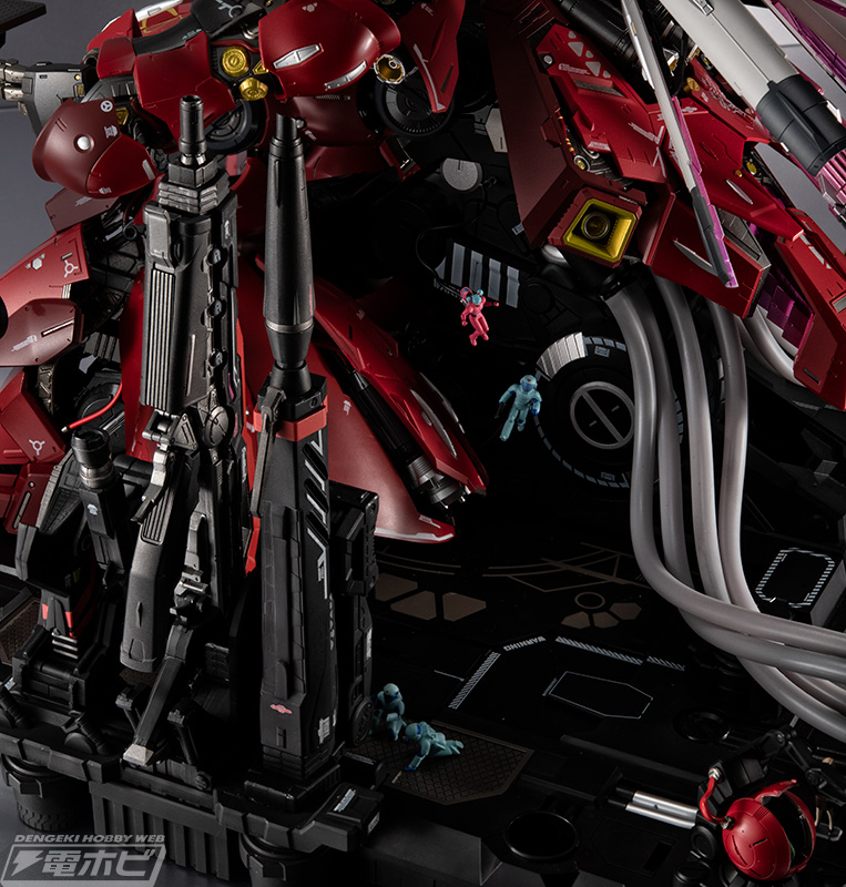 ガンダム 逆襲のシャア』解体匠機 MSN-04 サザビー専用オプション