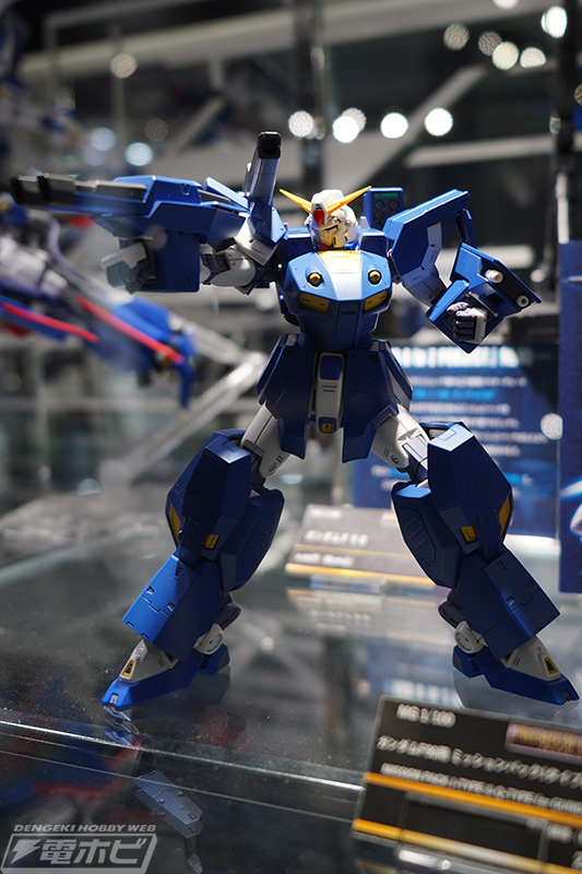 韓国限定ガンプラ「MG GBK-20 ガンダムアストレイ」が展示！「HG