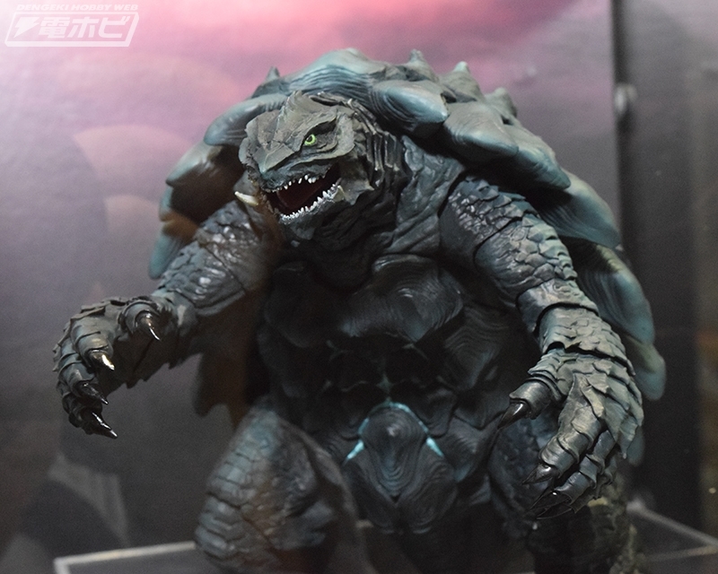 GAMERA -Rebirth-』S.H.MonsterArts ガメラ（2023）が展示！ムービー
