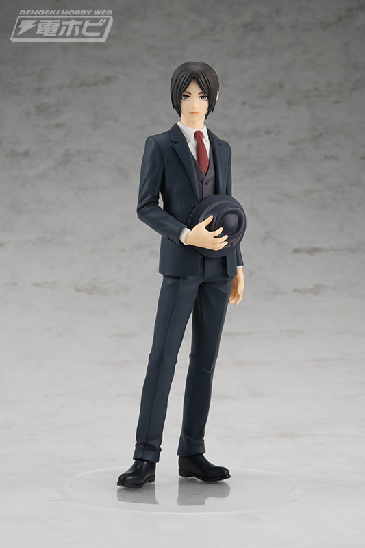 大人の雰囲気漂うシックなスーツ姿を再現！『進撃の巨人』エレンと