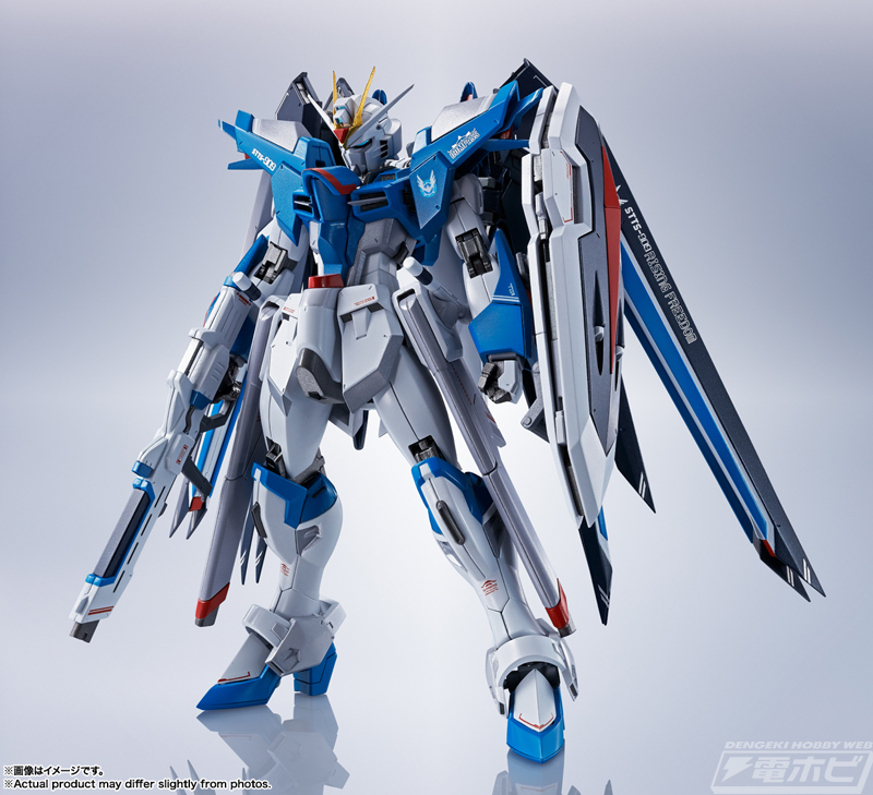 機動戦士ガンダムSEED FREEDOM』ライジングフリーダムガンダムと