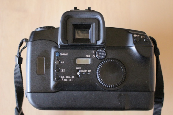 フィルムカメラEOS5の視線入力AFってどんな感じか試してみた - ほぼ