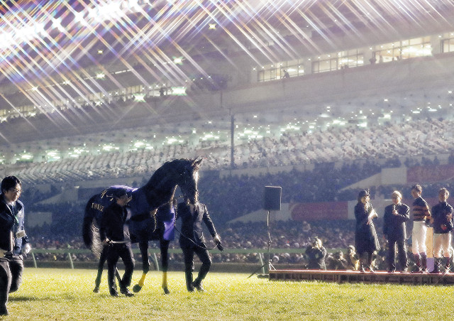 有馬記念】キタサンブラック、有終V！武豊最後までブラックの競馬貫い