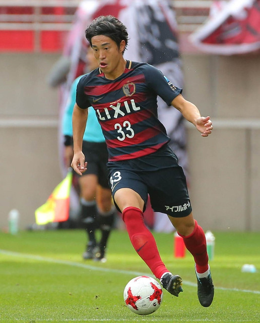 鹿島】金崎がクラブ日本人3人目の背番号「10」 - スポーツ報知