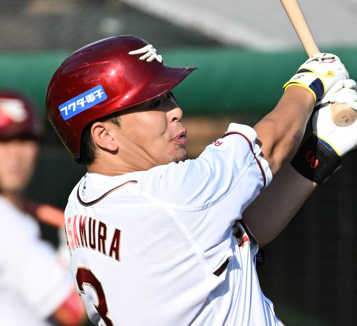 楽天】浅村栄斗が14号3ラン「感触はよかった 外の真っすぐを打ちに