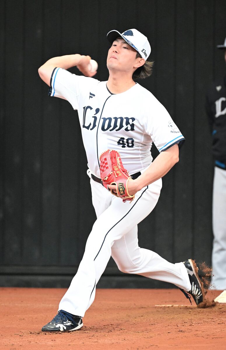 西武】「75周年シリーズ」の限定ユニホームをお披露目 今井「縁起の