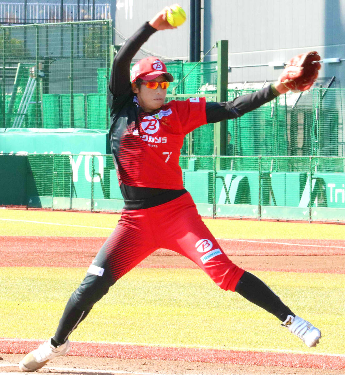 ソフトボール】43歳・上野由岐子が10K完封勝利！戸田中央・後藤希