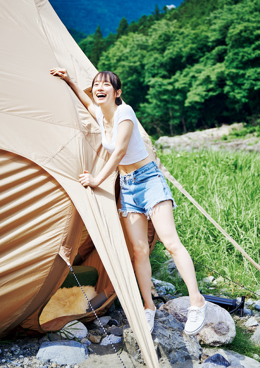 吉岡里帆の未公開カット独占公開 - スポーツ報知