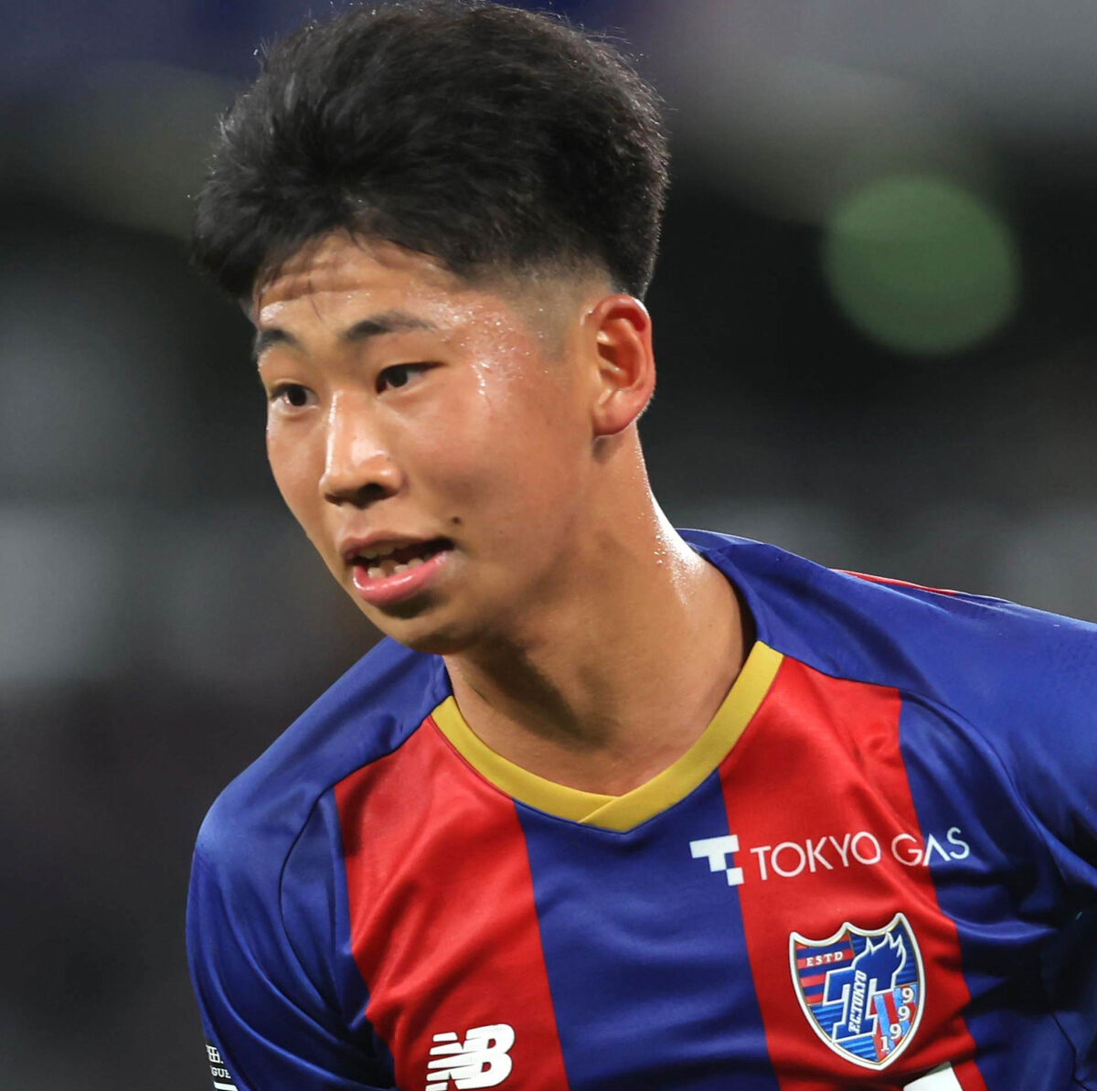 FC東京 荒井悠汰＆東廉太の17歳コンビが味スタデビュー 磐田と