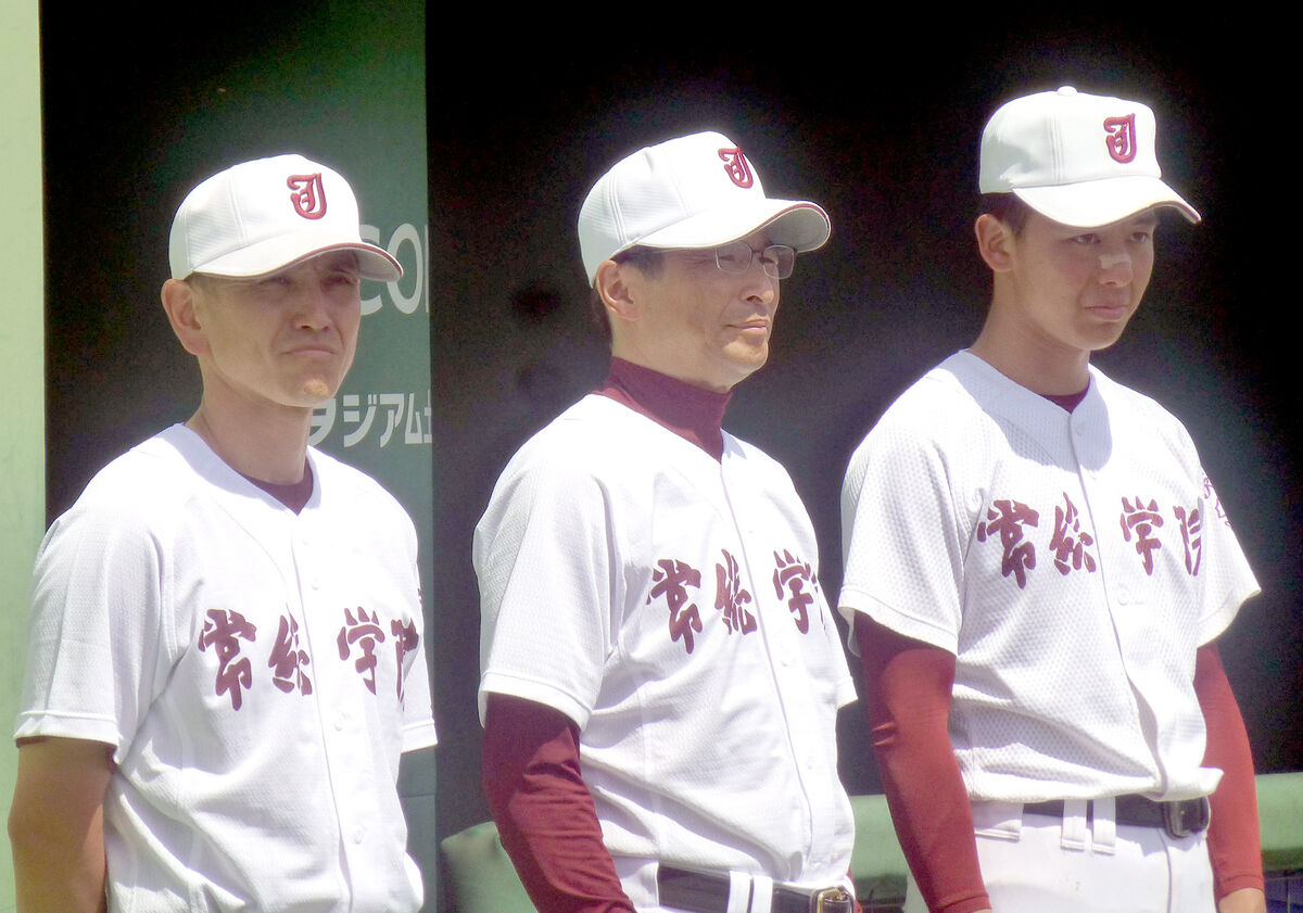 高校野球】常総学院が3試合連続逆転勝ちで茨城の頂点へ 島田監督が故
