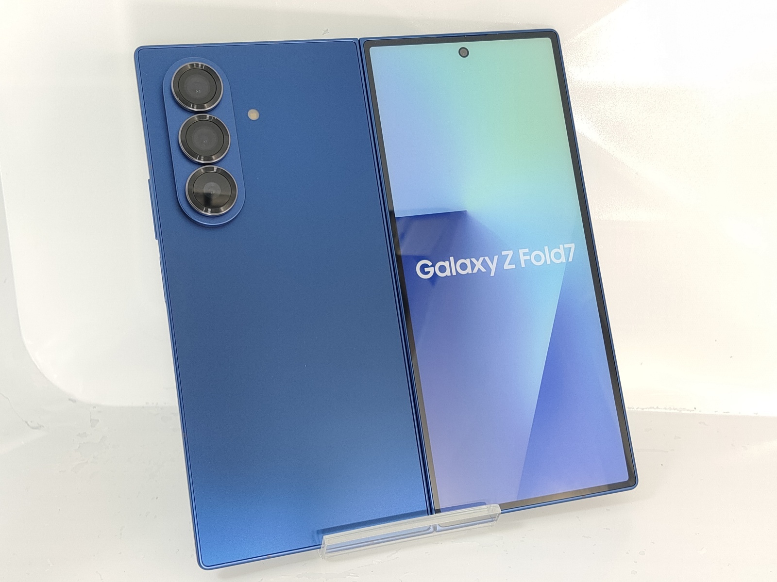 ソフトバンク Galaxy Z Fold7 モックアップ - モックセンター