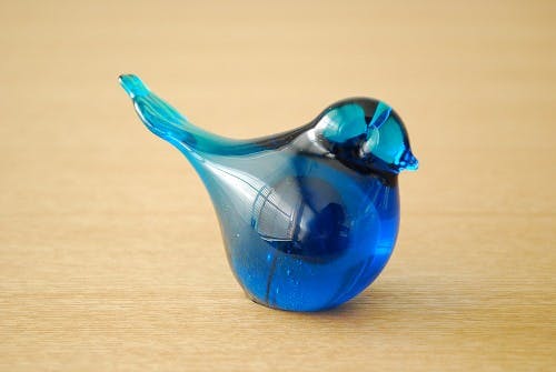 スウェーデンで見つけたガラスの小鳥オブジェ（ブルー） - 北欧