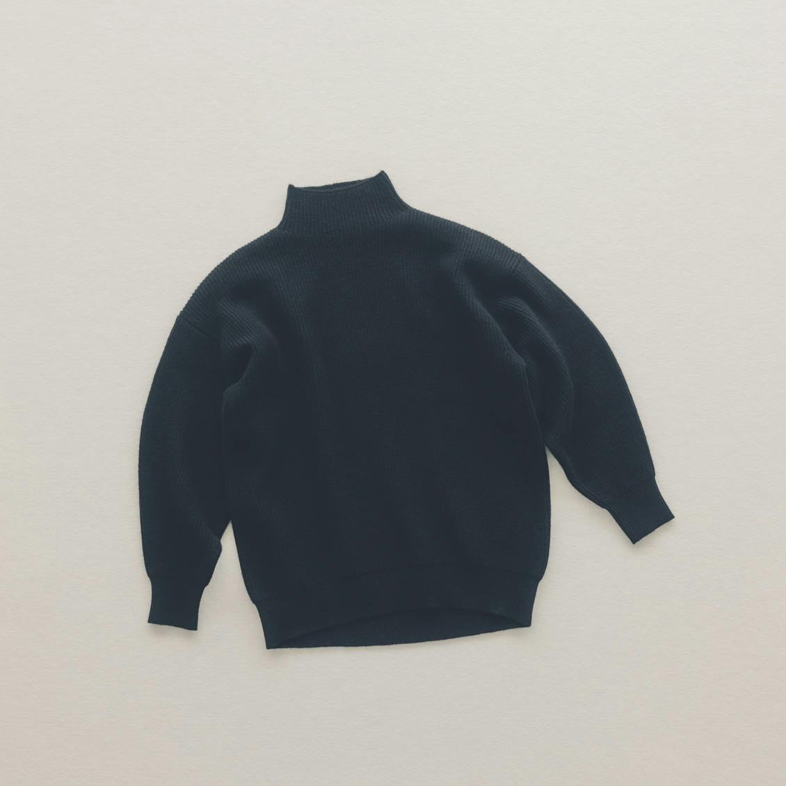 冬コーデに迷わない」あったかウールのミドル丈ニット - 北欧、暮らし