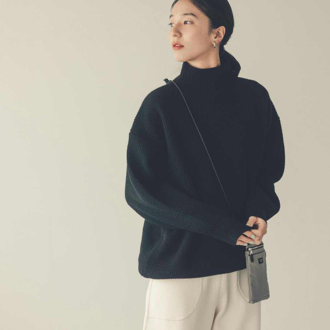 冬コーデに迷わない」あったかウールのミドル丈ニット - 北欧、暮らし