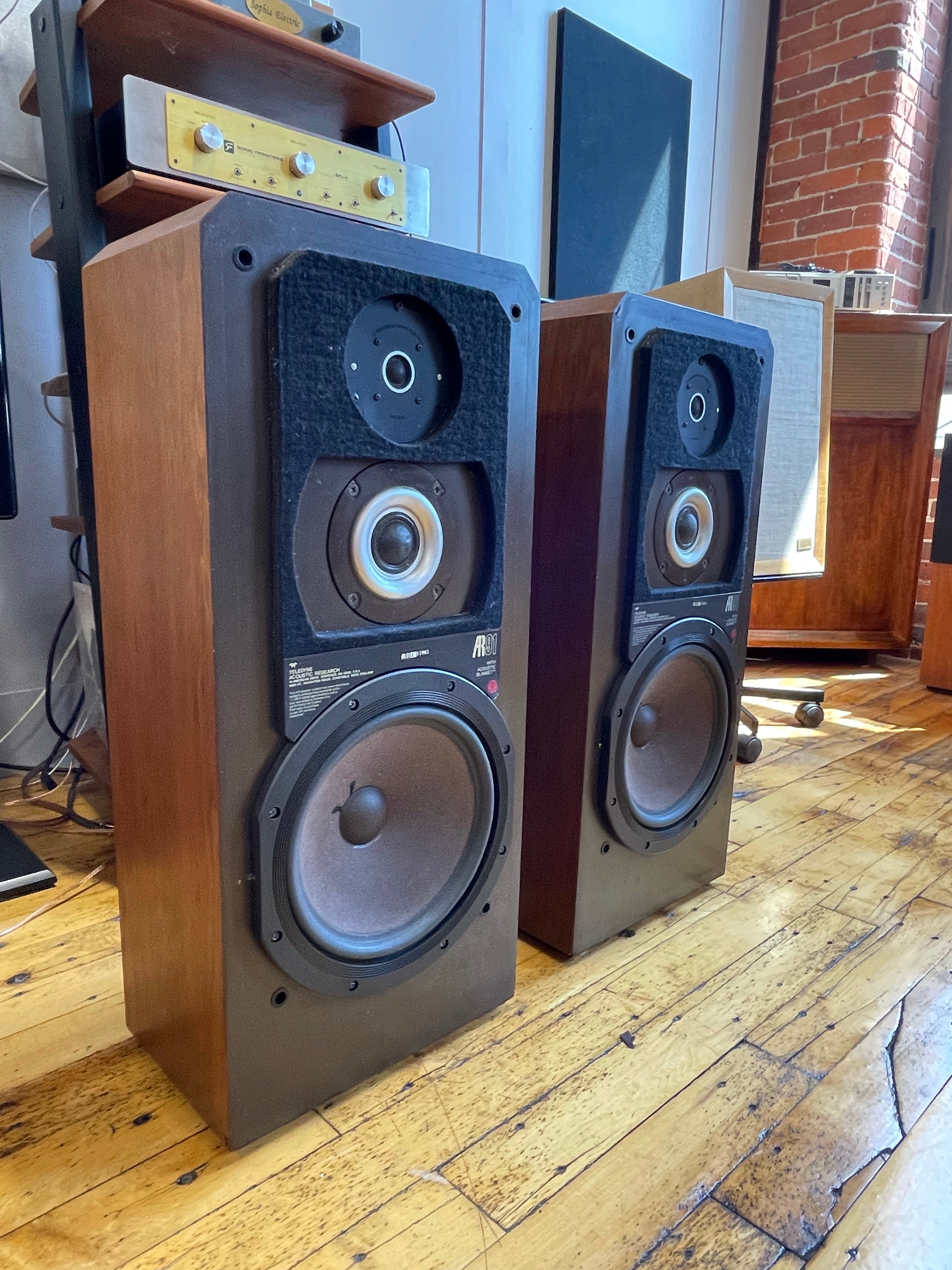 Acoustic Research AR91 Floor Standing Speakers - SOLD – Holt Hill
