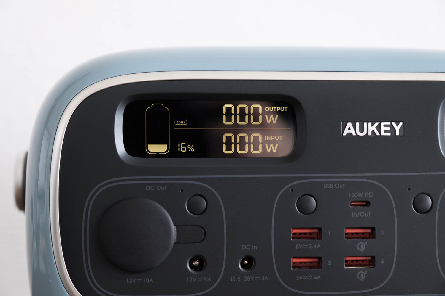 レビュー】AUKEY Power Studio 300は暮らしにもなじむレトロデザインの