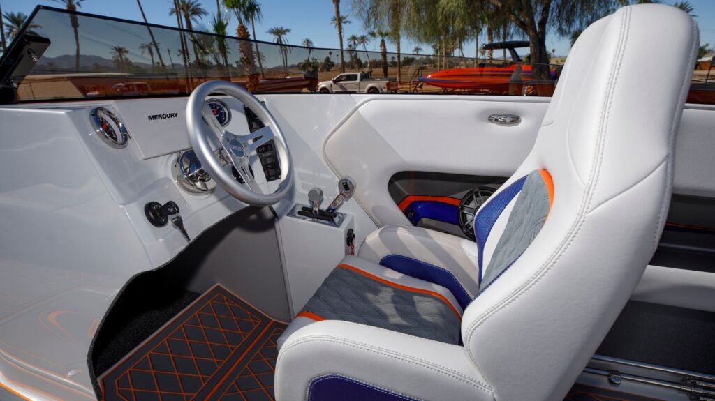 255 VTX Sport Deck: Hydro V-Tunnel Crossover – Howardboats