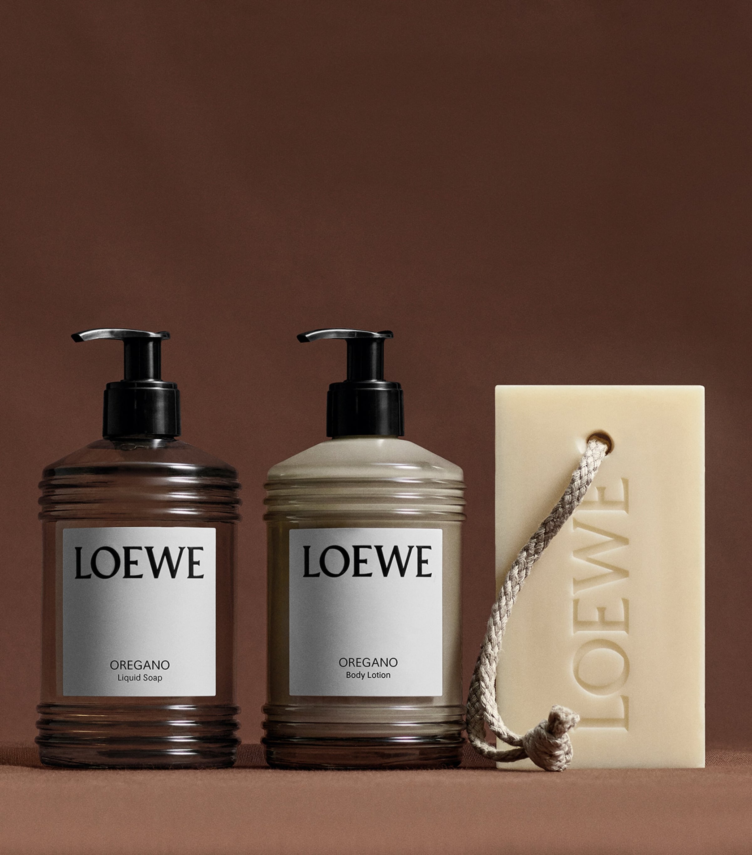 LOEWE Oregano Liquid Soap (360ml) | Harrods US