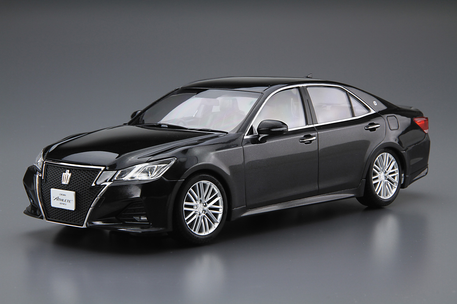 1/24 トヨタ GRS214/AWS210 クラウン アスリート '15（プレシャス