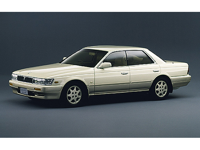 1/24 C33ローレル クラブL'91後期型（エンジン付き） | 鉄道模型