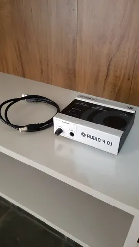 Audio 4 Dj Placa Interface Traktor Native Instruments Prateado 127