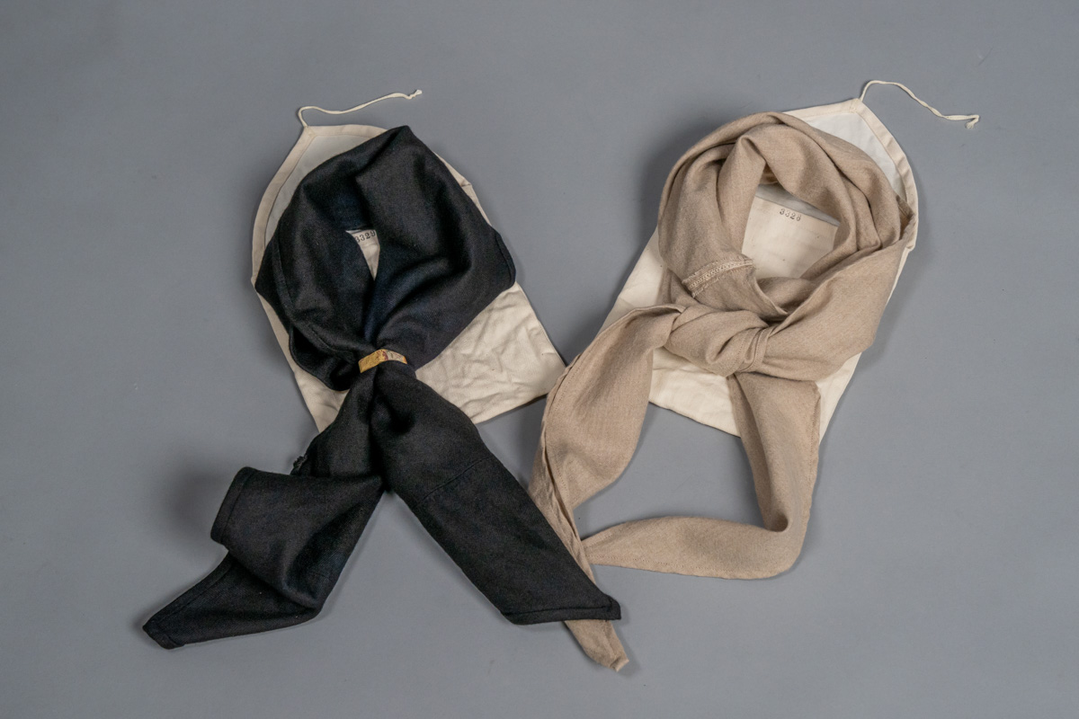 アラキユウ カシミヤスカーフ2種類入荷 | HUES 福岡セレクトショップ