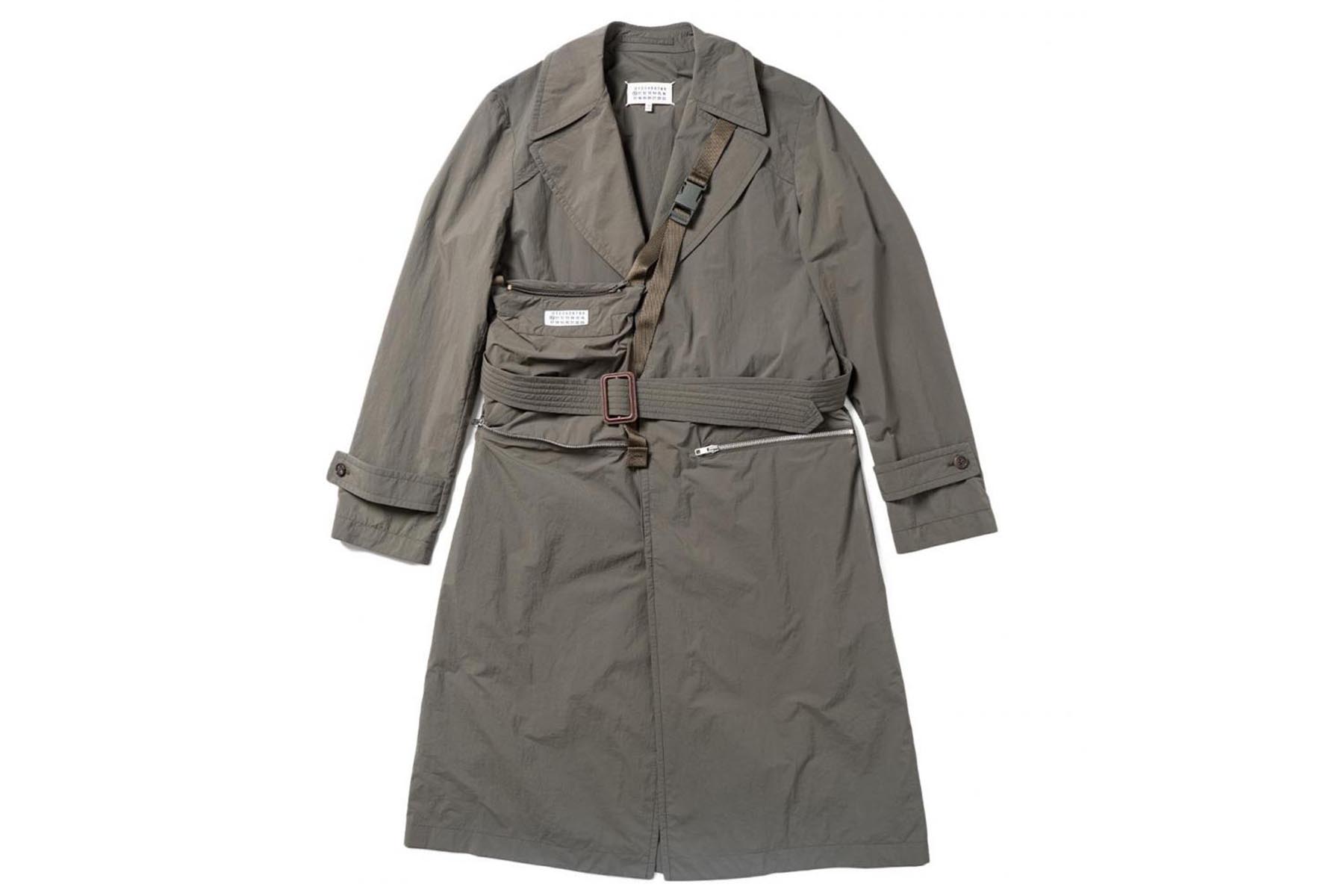 メゾンマルジェラの「RECYCLED」ナイロンコート | HUES 福岡セレクト