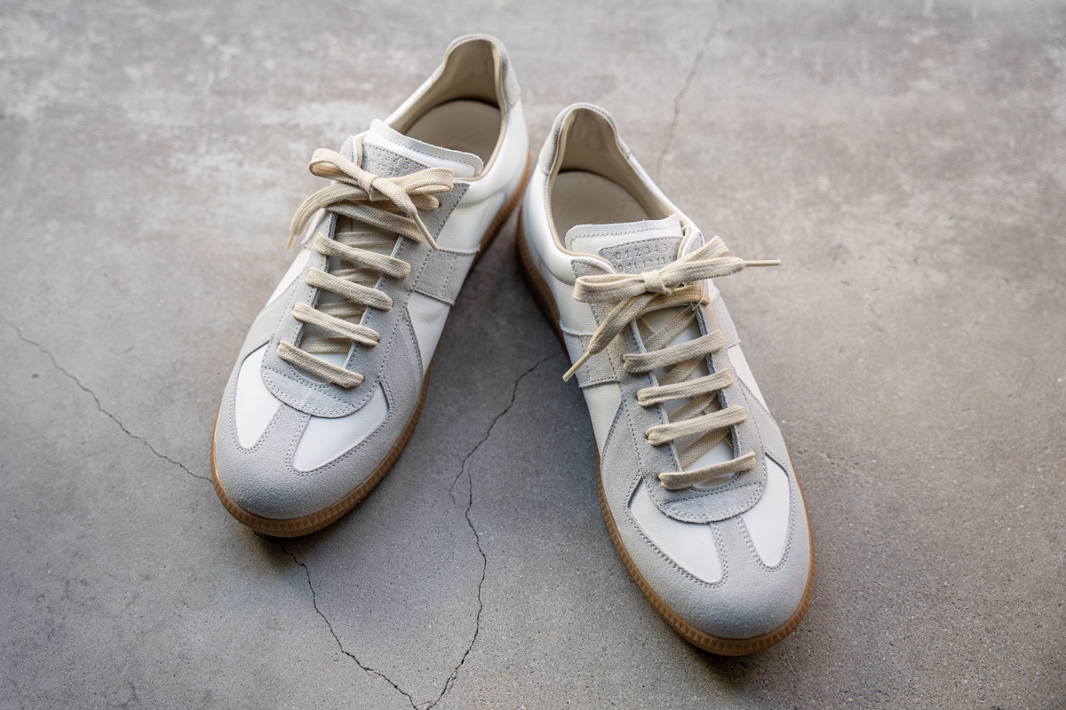 メゾンマルジェラのジャーマントレーナー | HUES 福岡セレクトショップ