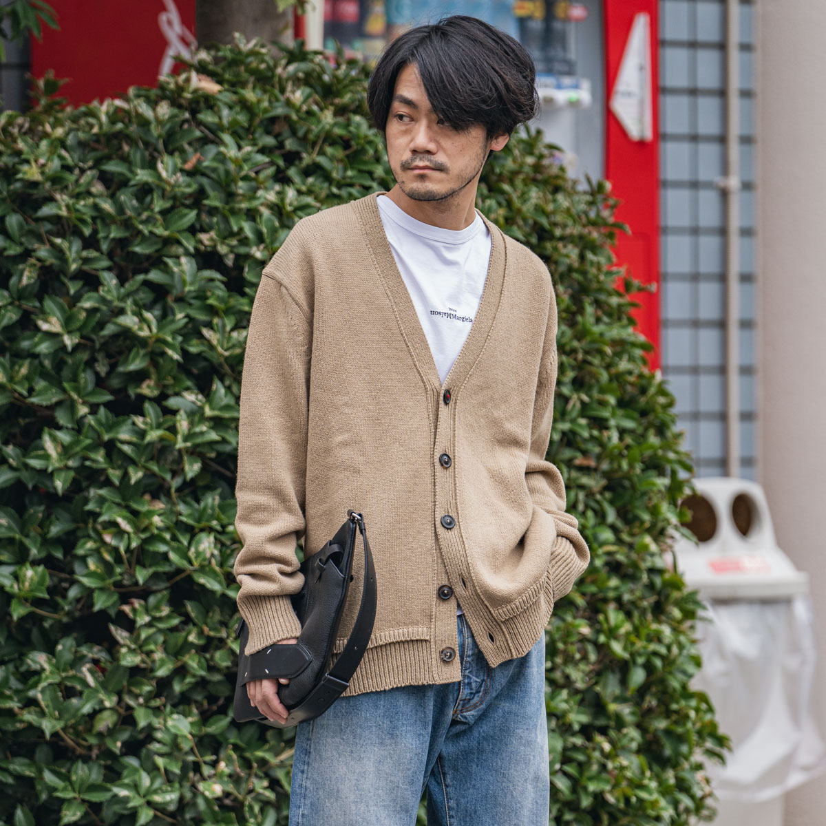 メゾンマルジェラのエルボーパッチカーディガン | HUES 福岡セレクト