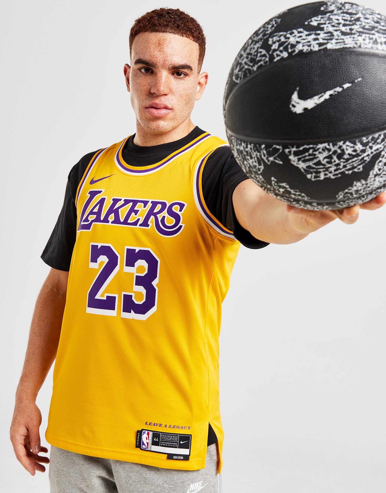 Yellow Nike NBA LA Lakers James #23 Icon Jersey - JD Sports Global