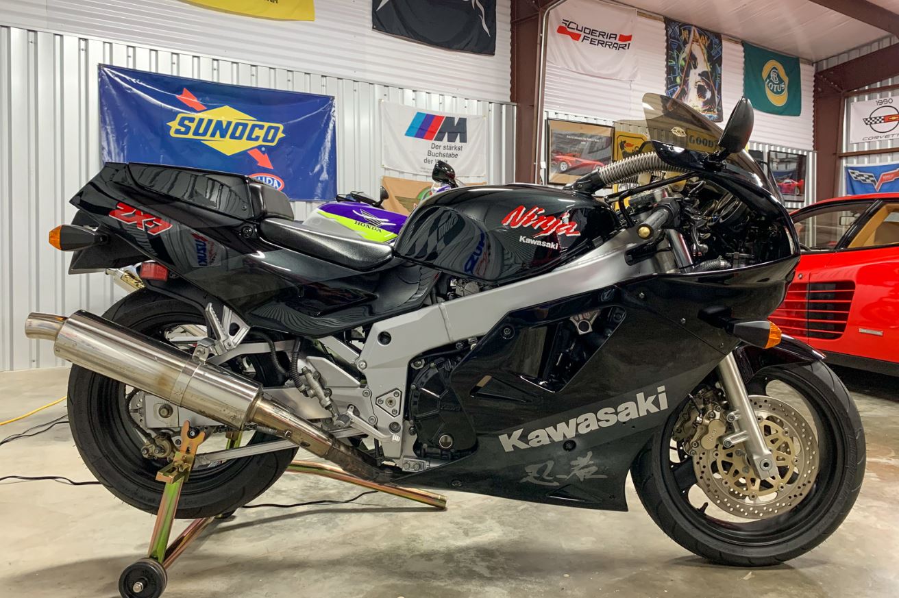 1989 Kawasaki ZX-7 – Iconic Motorbike Auctions