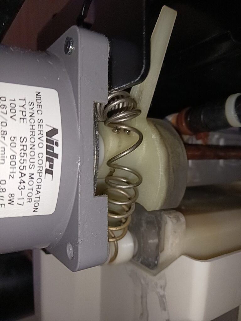 業務用製氷機トラブル解決】原因＆対処法の完全ガイド｜壊れていても