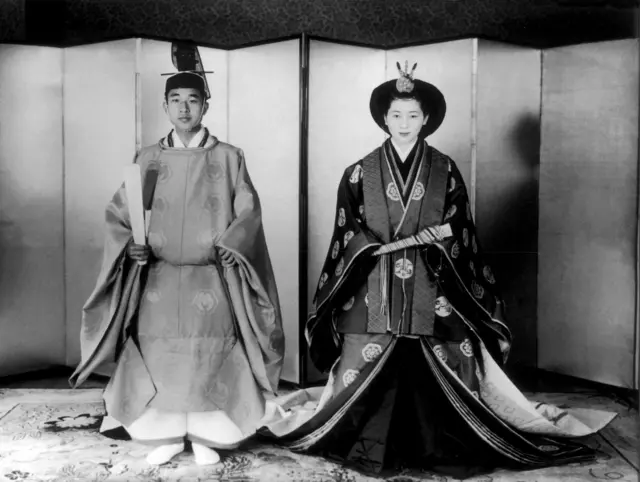 天皇陛下、その人間らしさ - BBCニュース