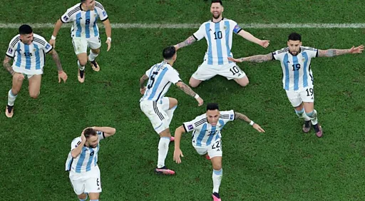 2022年サッカーW杯】 衝撃と論争と数々のゴール……カタール大会を2分で