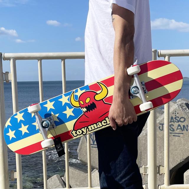 トイマシーン TOY MACHINE スケボー コンプリート AMERICAN MONSTER