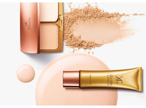 xluxesメイクアップベース30g 2個セット 子会社エックスワンがベース