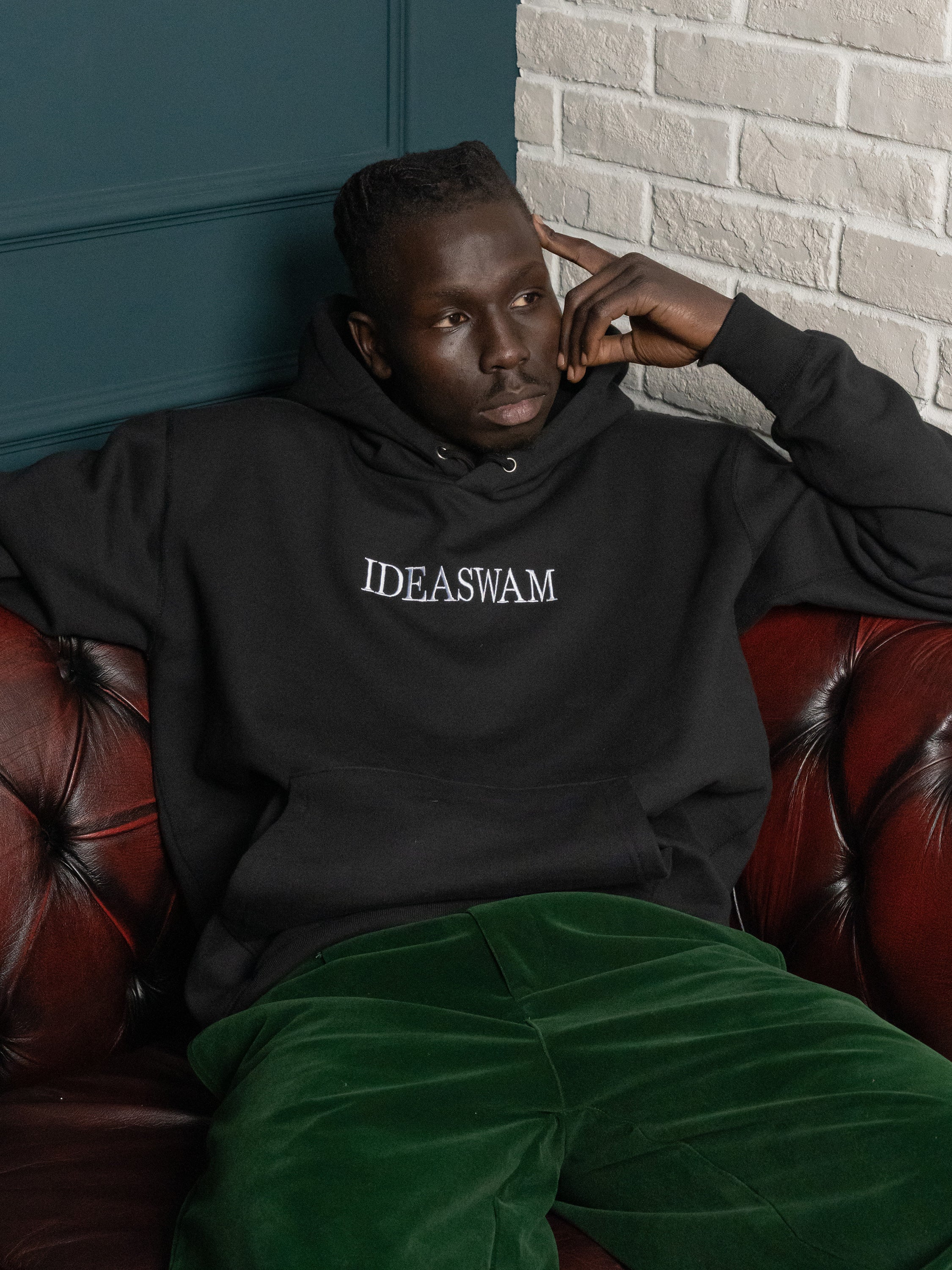 IDEASWAM LOGO HOODIE (Black)