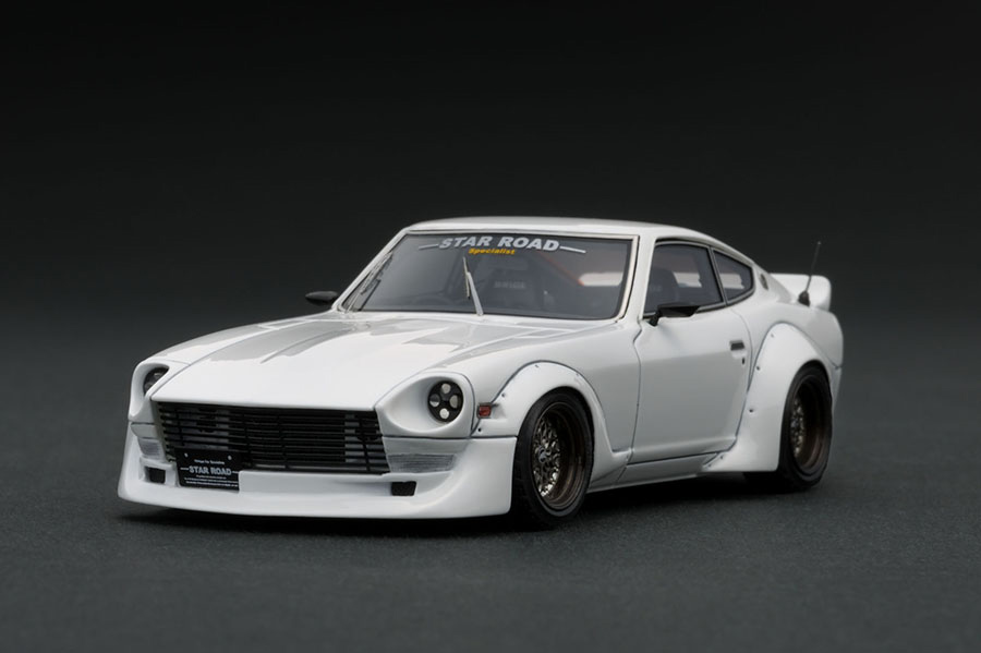 IG1425 1/43 Nissan Fairlady Z (S30) STAR ROAD White | LINE UP