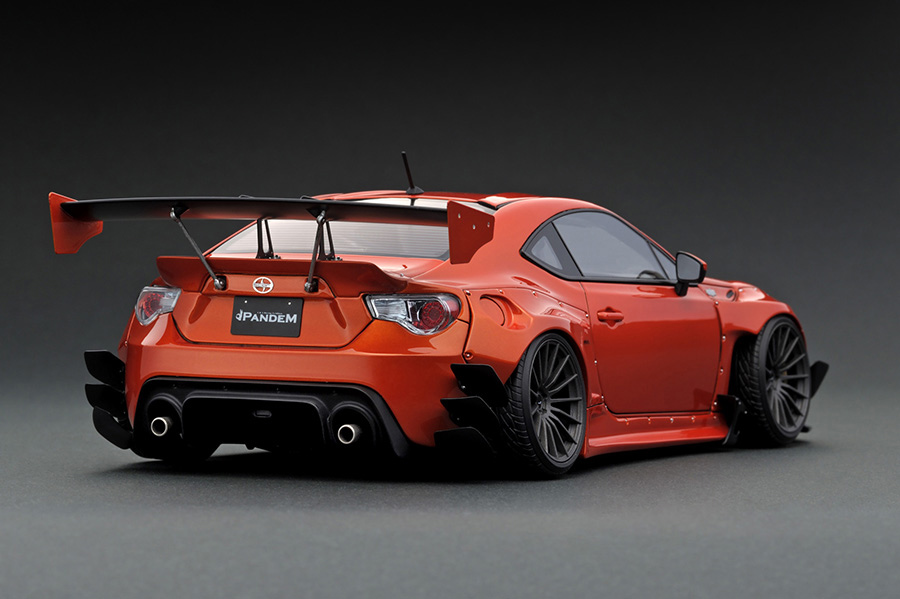IG1697 1/18 PANDEM TOYOTA 86 V3 Orange With Mr. Miura | LINE UP