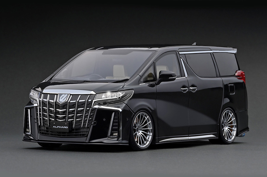 IG2430 1/18 Toyota Alphard (H30W) Executive Lounge S Black | LINE